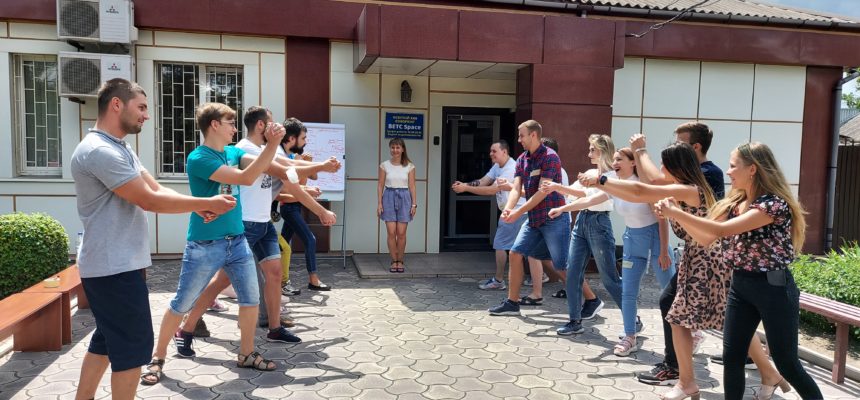 Тренінг “Мотивація до підприємництва та визначення зовнішніх та внутрішніх ресурсів молодого підприємця” у Маріуполі